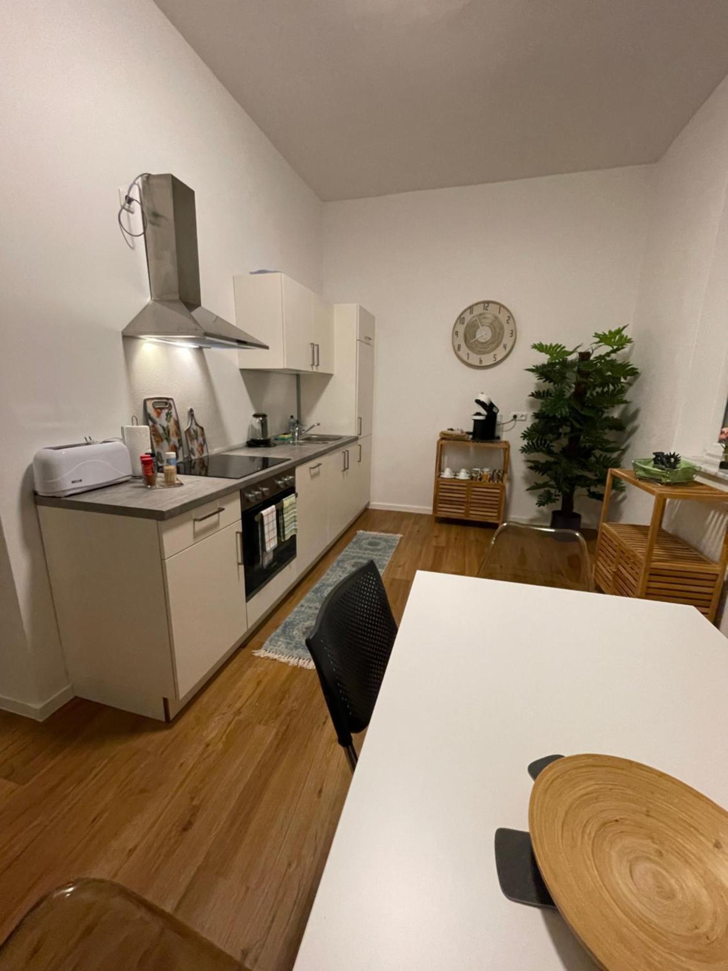Wen Bhf Neu & Zentral In Weiden Fuer Bis Zu 6 Personen Weiden in der Oberpfalz Exterior foto